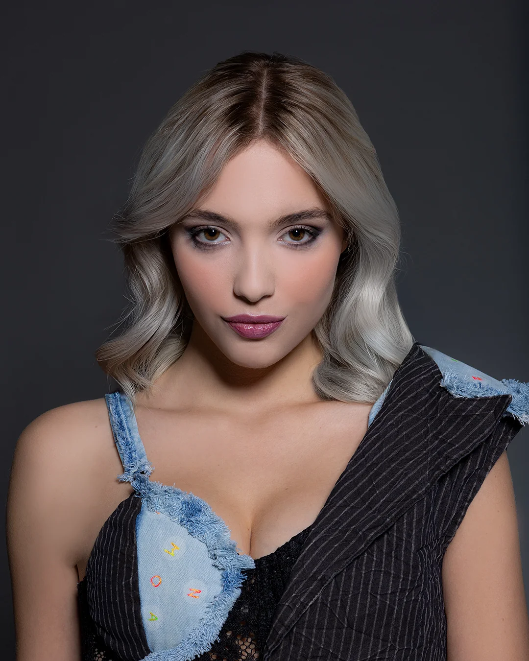 GENUS — Beautiful hair begins with professional care.