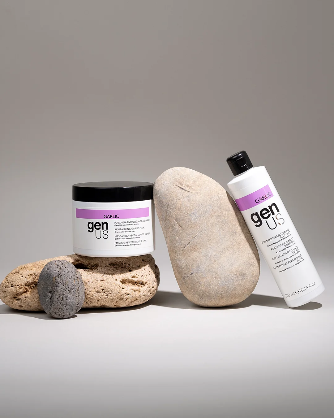 GARLIC — Restore moisture and strength to every strand.