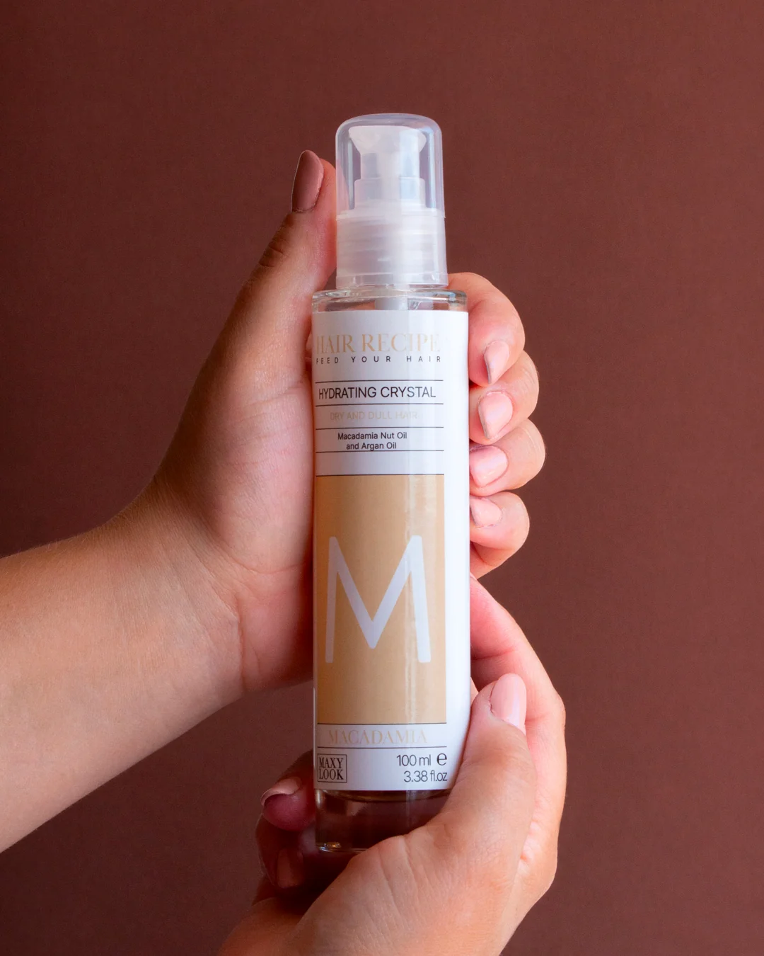 HYDRATING CRYSTAL — SMOOTHNESS YOU CAN FEEL. SHINE YOU CAN SEE.