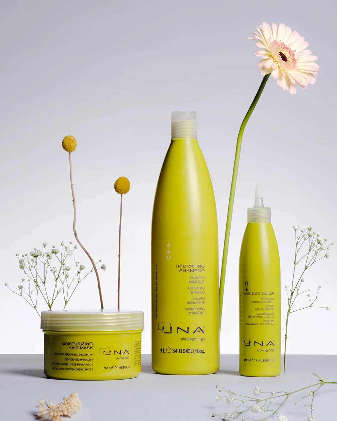HYDRATING SHAMPOO— A complete moisture ritual for beautifully manageable hair.