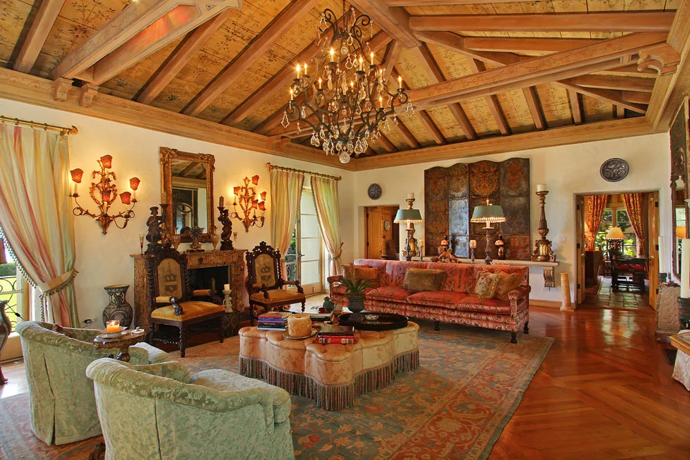 C:\Users\SNIPER\Desktop\Moroccan-Interior-Design-Ideas-Pictures-And-Furniture-2.jpg