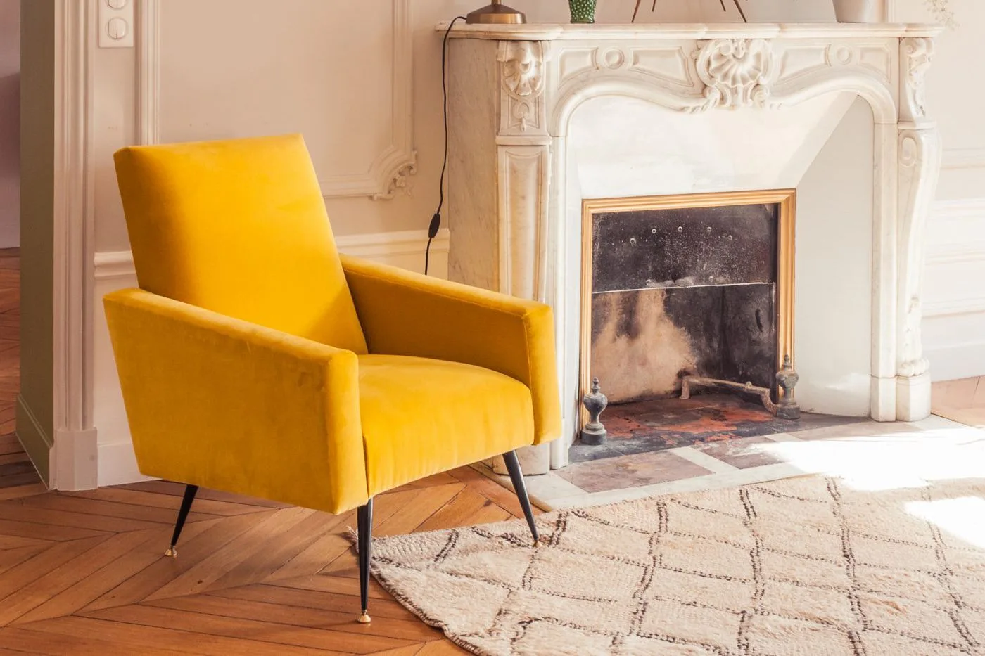 D:\Shosho\Darpedia Content\شهر نوفمبر\60\marion-burnt-yellow-chair-5a15cf7d4e46ba001a53788d.jpg