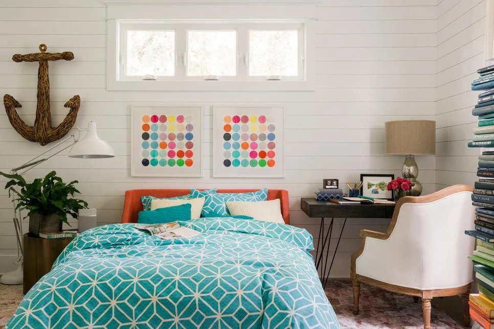 http://hgtvhome.sndimg.com/content/dam/images/hgtv/fullset/2016/10/14/0/dh_2017_terrace-bedroom-01-wide_h.jpg.rend.hgtvcom.966.644.suffix/1476451903257.jpeg
