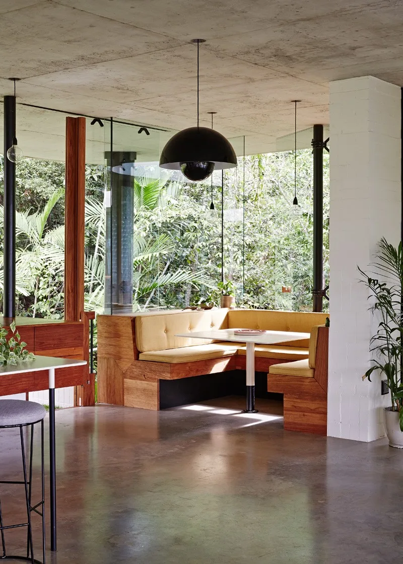 H:\ROOMS\DINING ROOM\UNIQUE HOMES 001 (11).jpg