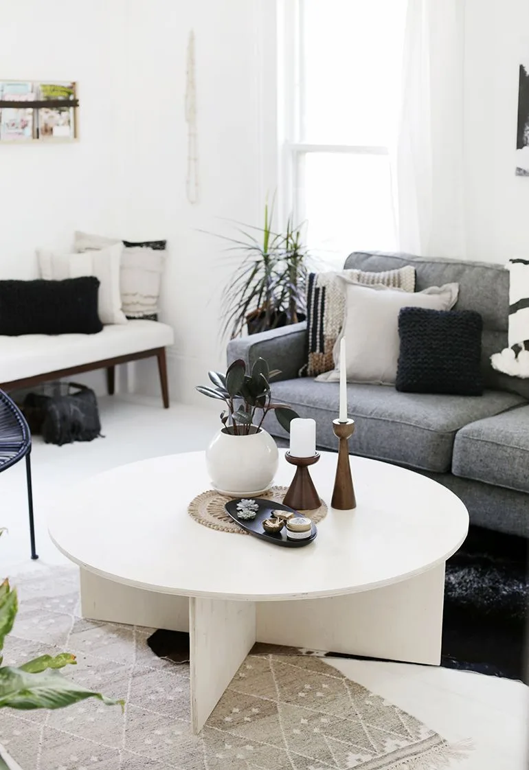D:\Shosho\Darpedia Content\شهر نوفمبر\74\Plywood-coffee-table-SIY.jpg