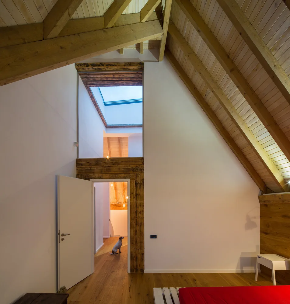 H:\ROOMS\BED ROOM\CONCRETE HOME 0071 (5).jpg