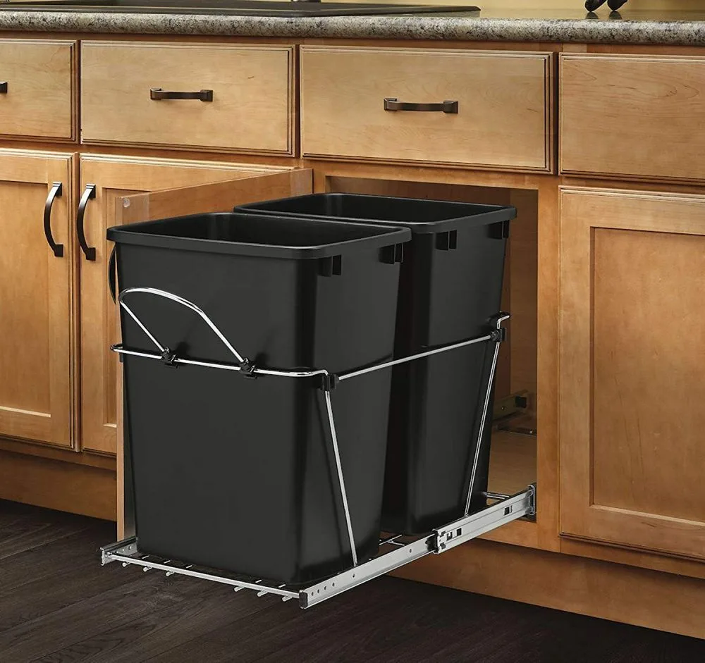 D:\Shosho\Darpedia Content\شهر نوفمبر\26\Pull-Out-Black-and-Chrome-Waste-Container.jpg
