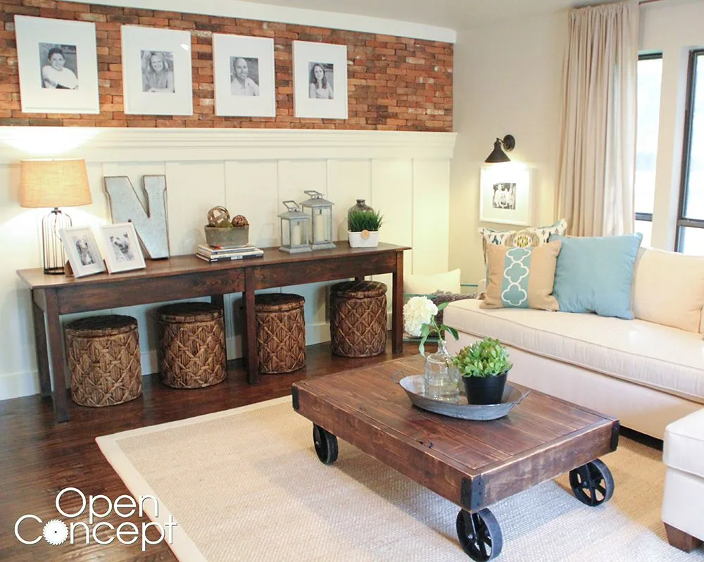 D:\Shosho\Darpedia Content\شهر نوفمبر\74\Wood-coffee-table-on-casters.jpg