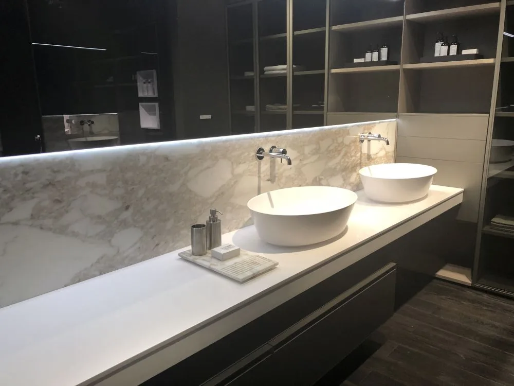 D:\Shosho\Darpedia Content\شهر نوفمبر\70\Marble-backsplash-for-bathroom-vanity.jpg