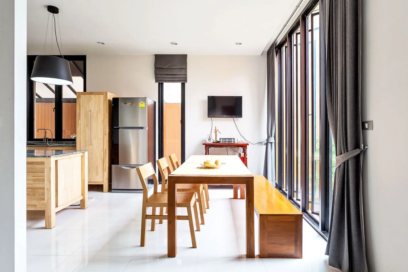 H:\ROOMS\DINING ROOM\WOOD HOME 0033 (15).jpg