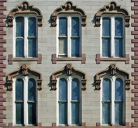 نتيجة بحث الصور عن italianate house style windows