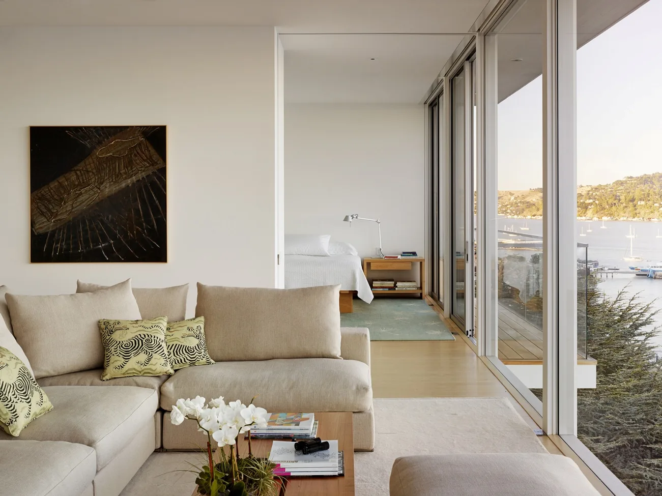 H:\ROOMS\LIVING ROOM - SALOON & MAJALIS\GLASS HOME 0052 (12).jpg