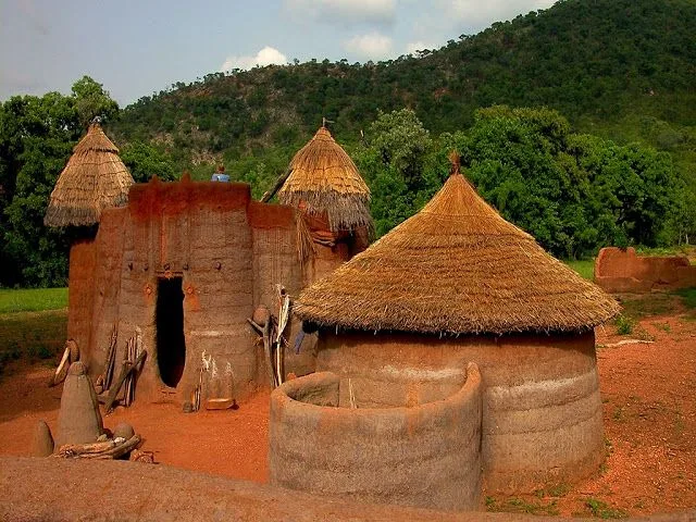 نتيجة بحث الصور عن Togo house architecture