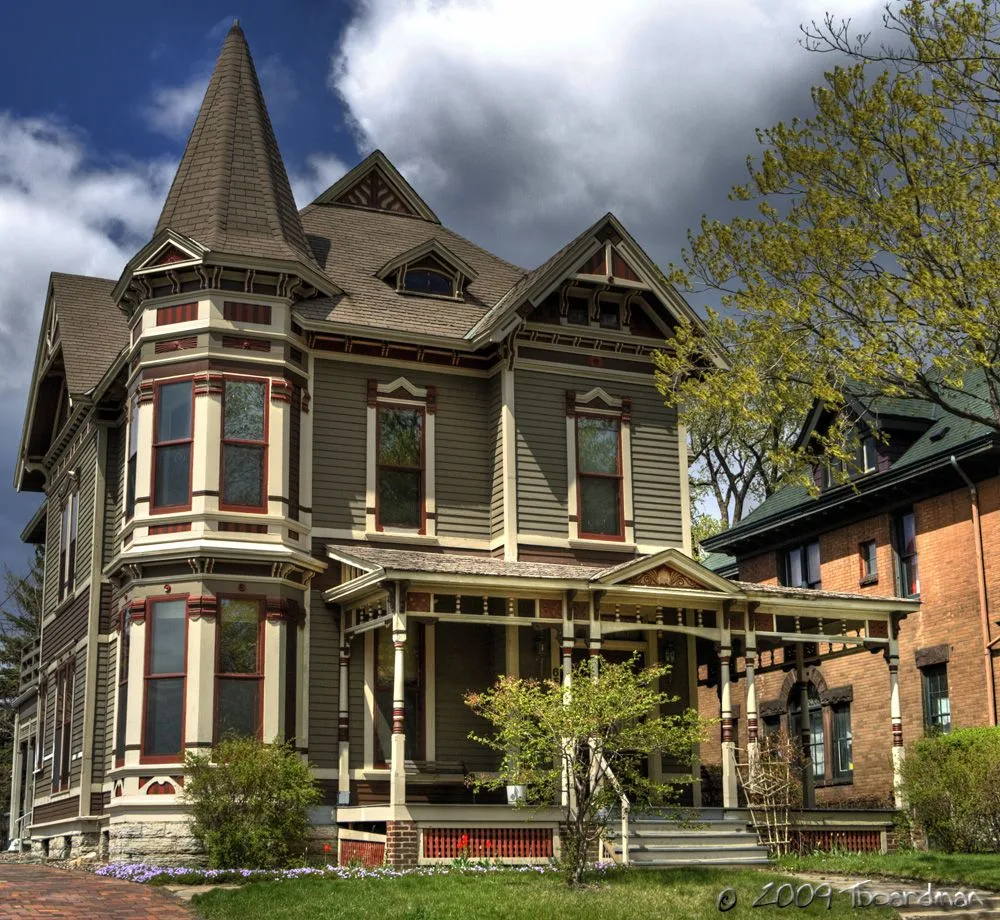 نتيجة بحث الصور عن ‪victorian  houses towers‬‏