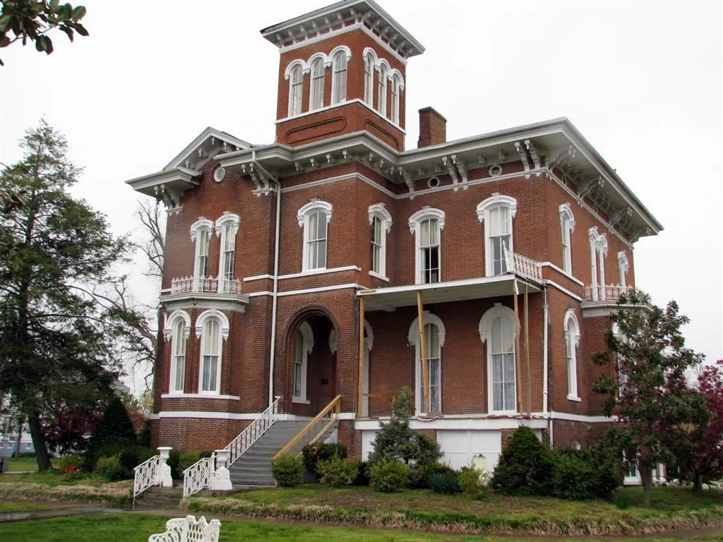 نتيجة بحث الصور عن Italianate Style