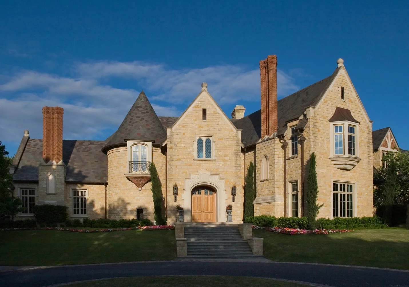 نتيجة بحث الصور عن french eclectic architecture house