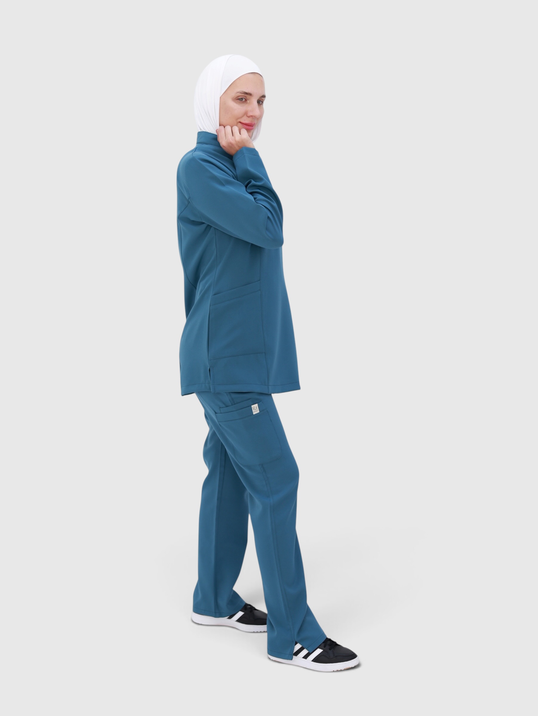RM Modest-Teal 3