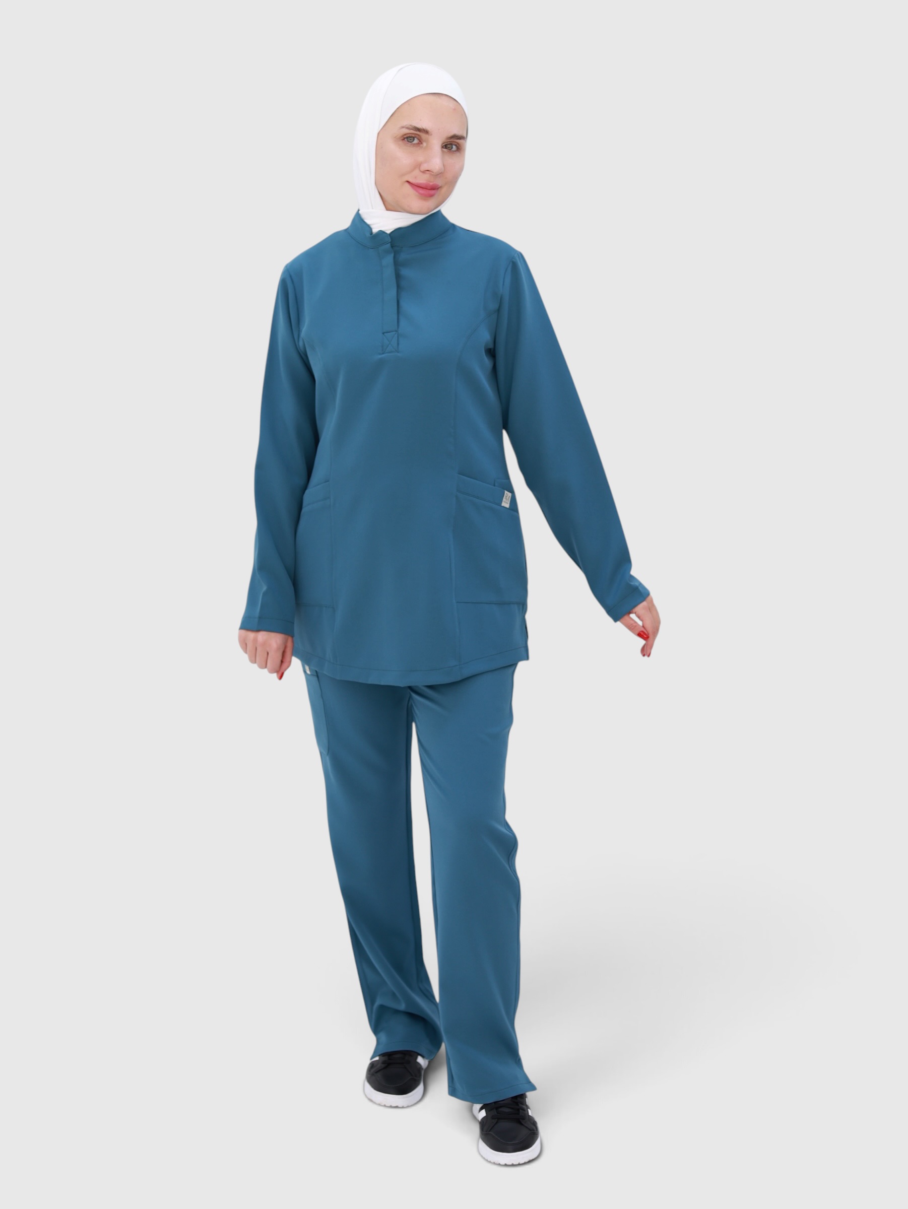 RM Modest-Teal 1